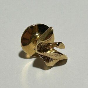 VINTAGE GOLD TONE AVON ORCHID FLOWER PIN